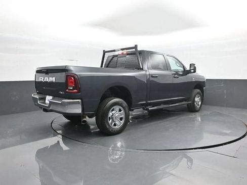 Used 2026 RAM 2500 Tradesman AWD/4WD image 8