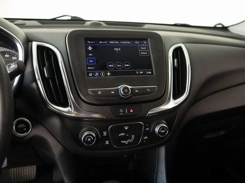 Used 2023 Chevrolet Equinox LT image 5