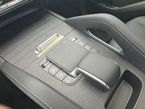 New 2025 Mercedes-Benz GLE 350 4MATIC image 27