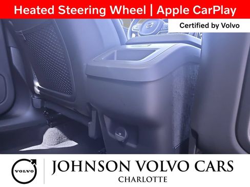 Used 2025 Volvo XC60 B5 Core AWD/4WD image 9
