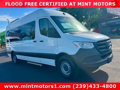 Used 2021 Mercedes-Benz Sprinter 2500 image 6