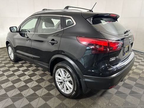 Used 2019 Nissan Rogue Sport SV w/ All-Weather Package FWD image 4