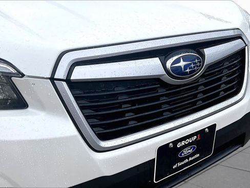Used 2021 Subaru Forester Premium AWD/4WD image 33