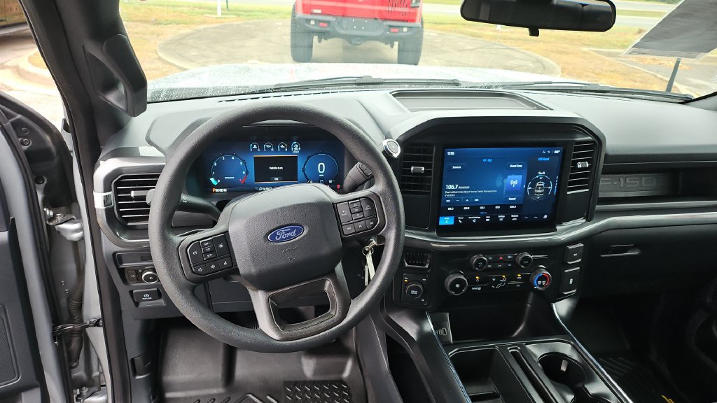 Used 2025 Ford F150 STX w/ Equipment Group 200A AWD/4WD image 6