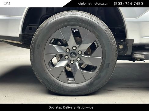 Used 2022 Ford F150 Lightning Lariat w/ Tow Technology Package image 36