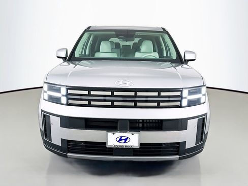 New 2026 Hyundai Santa Fe SE image 2