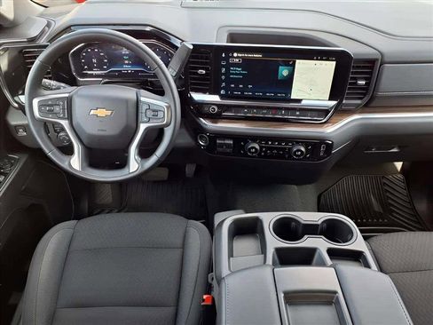 Used 2025 Chevrolet Silverado 1500 LT image 12