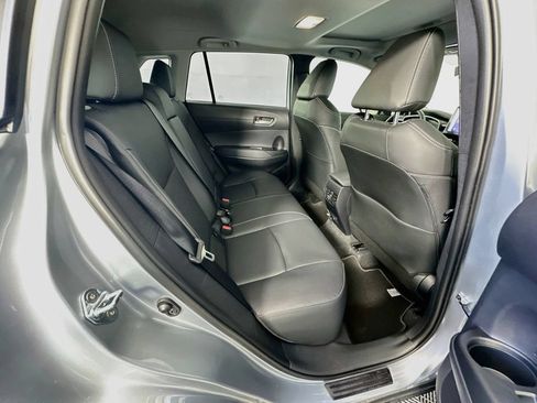 Used 2026 Toyota Corolla Cross XLE w/ Convenience Package FWD image 28
