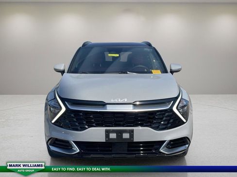 Used 2023 Kia Sportage SX image 2