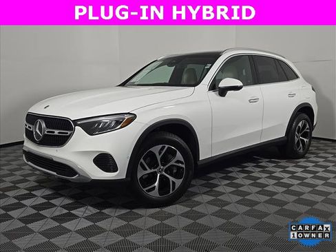 Used 2025 Mercedes-Benz GLC 350e 4MATIC image 1