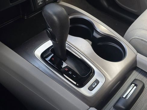Used 2016 Honda Pilot EX image 38