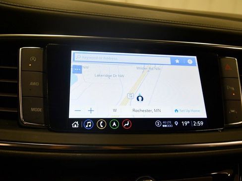 Used 2023 Buick Enclave Avenir image 24