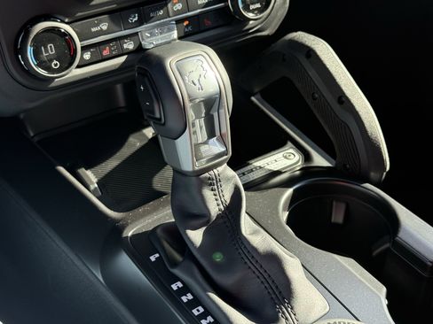 New 2025 Ford Bronco Badlands image 30