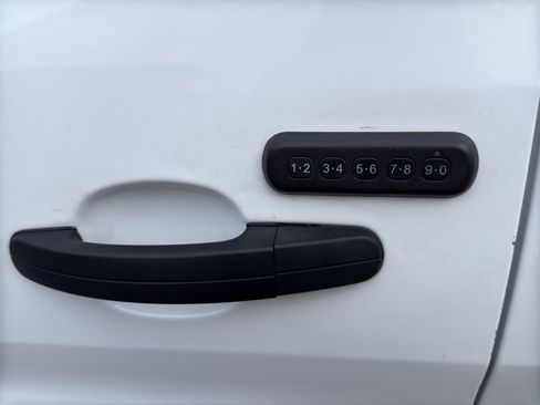 Used 2022 Ford Transit 350 148 High Roof Extended image 15