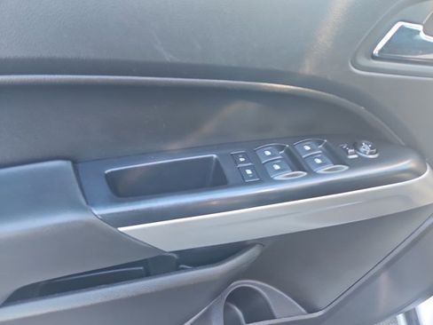 Used 2019 Chevrolet Colorado LT w/ LT Convenience Package image 10