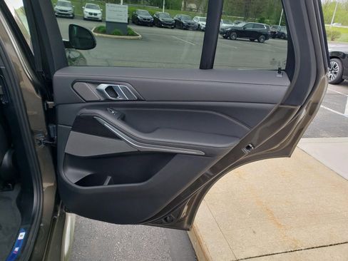 New 2026 BMW X5 xDrive40i w/ M Sport Package AWD/4WD image 18