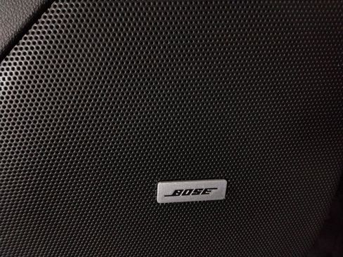 Used 2022 Cadillac XT6 Premium Luxury image 26