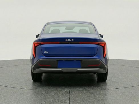 Used 2025 Kia K4 FWD image 7