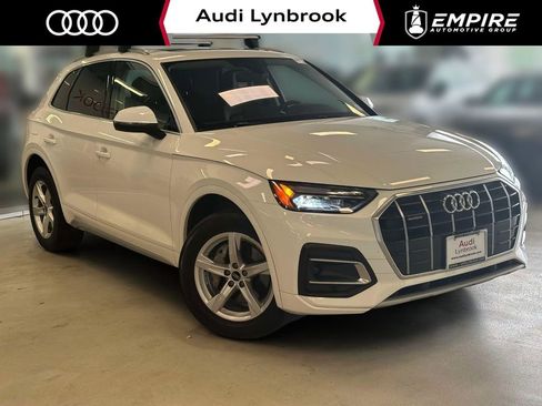Used 2023 Audi Q5 2.0T Premium w/ Convenience Package AWD/4WD image 1