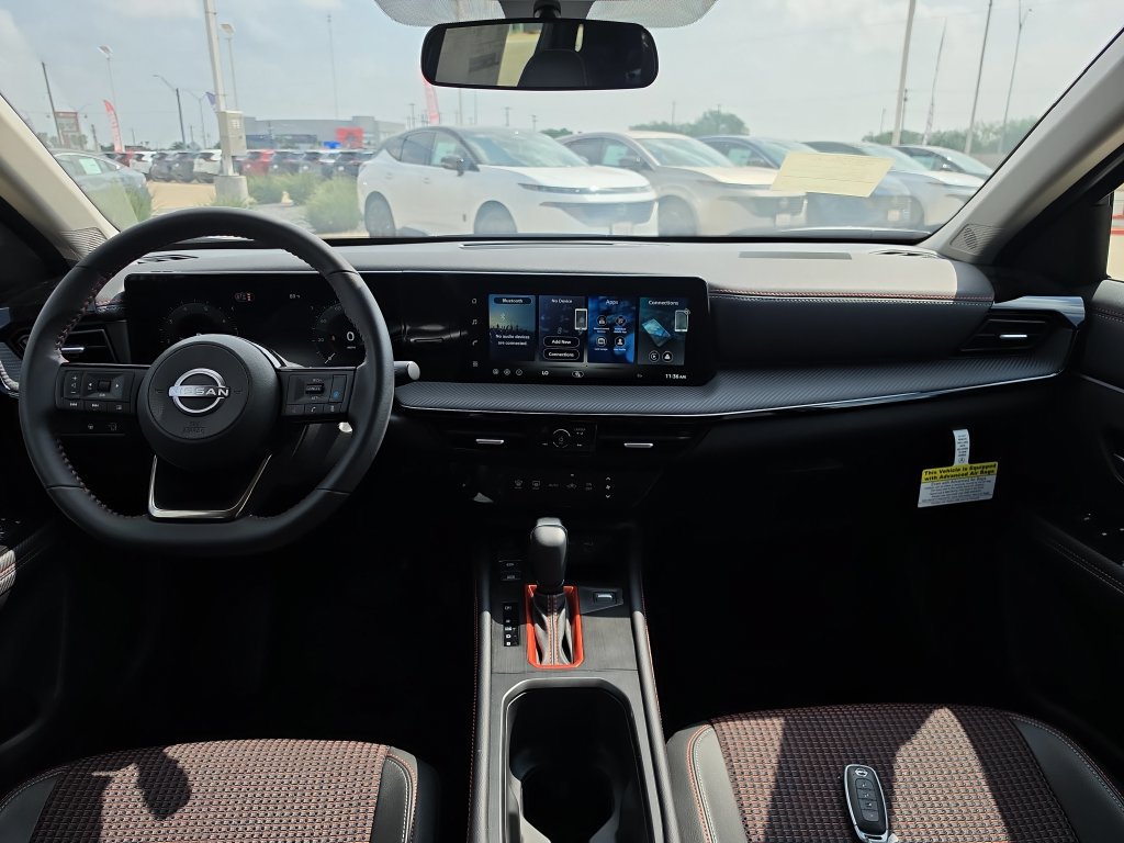 New 2026 Nissan Kicks SR FWD image 10