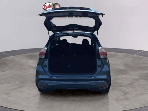 Used 2024 Nissan Kicks SV FWD image 19