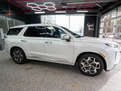 Used 2022 Hyundai Palisade Calligraphy w/ Cargo Package image 5