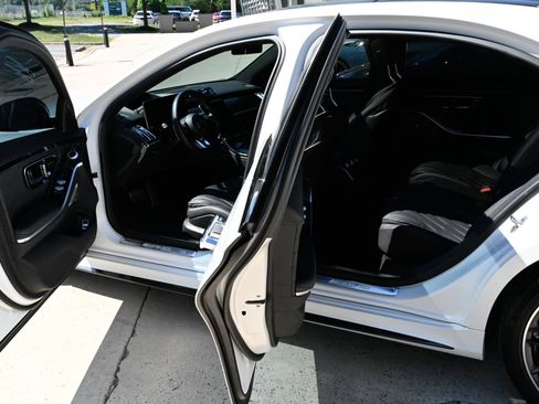 Used 2024 Mercedes-Benz S 63 AMG S image 33