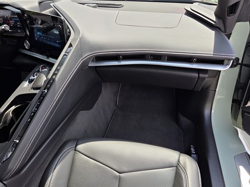 Used 2024 Chevrolet Corvette Stingray Coupe w/ Z51 Performance Package RWD image 12