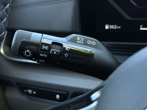 New 2026 Kia Carnival SX FWD image 36