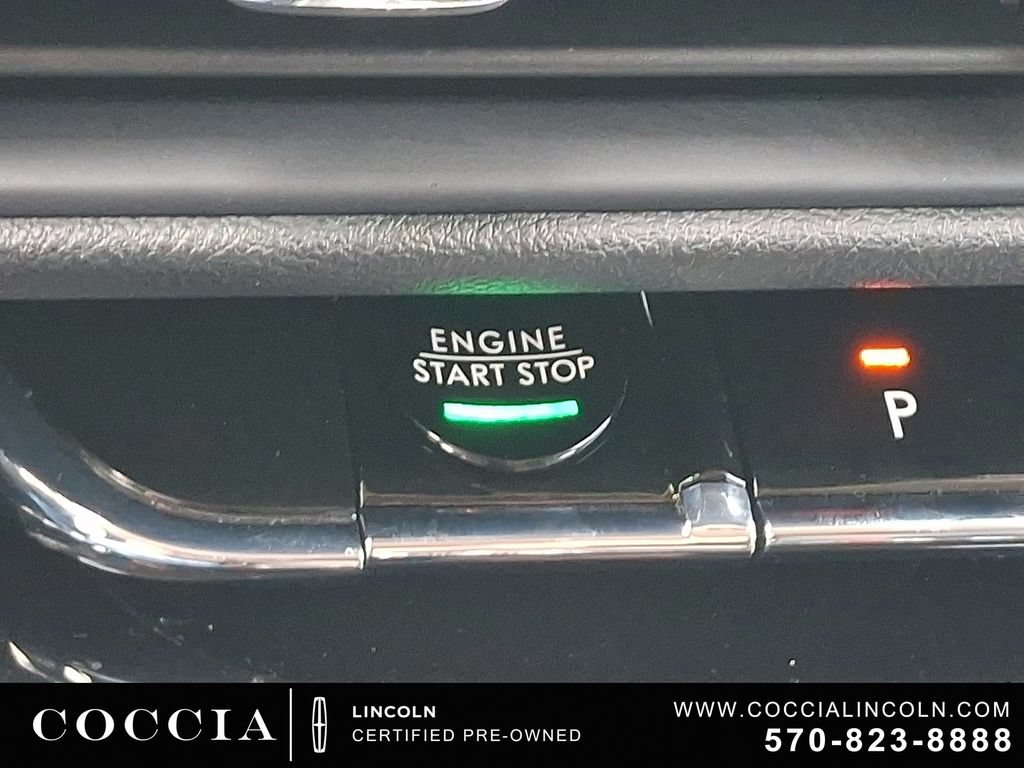 Certified 2023 Lincoln Corsair AWD image 23