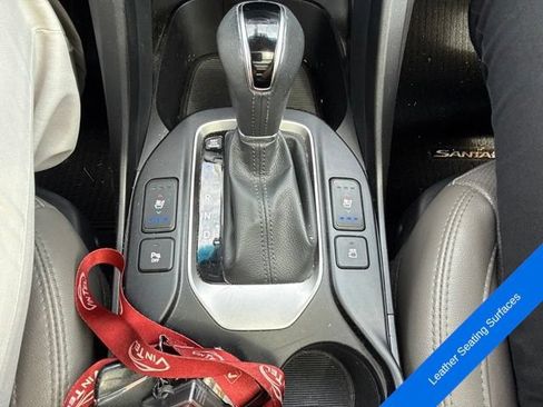 Used 2017 Hyundai Santa Fe Sport w/ 2.4L Tech Package 04 AWD/4WD image 17