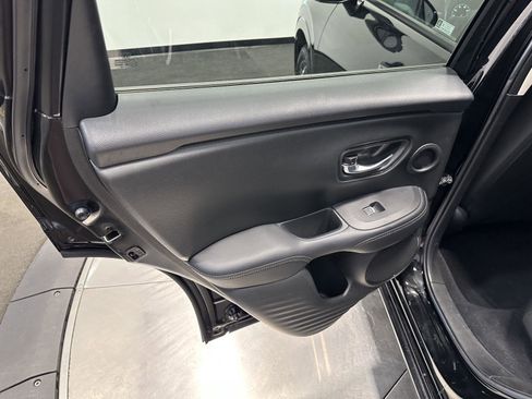 Certified 2024 Honda HR-V EX-L image 24
