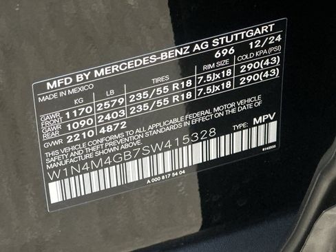 New 2025 Mercedes-Benz GLB 250 image 35