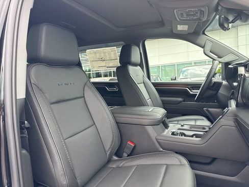 New 2026 GMC Sierra 2500 Denali w/ Denali Reserve Package AWD/4WD image 19