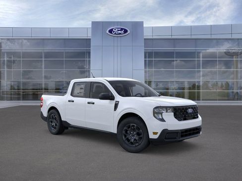 New 2025 Ford Maverick XLT FWD image 7