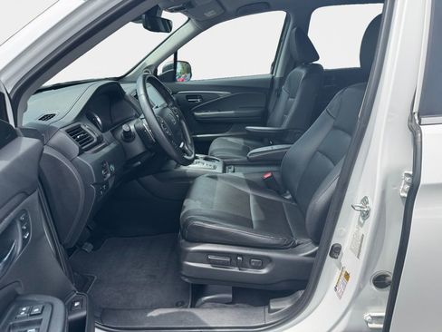 Certified 2023 Honda Ridgeline RTL image 12