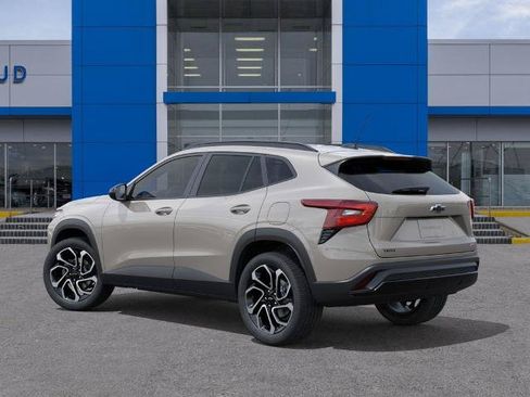 New 2026 Chevrolet Trax RS w/ Driver Confidence Package FWD image 3