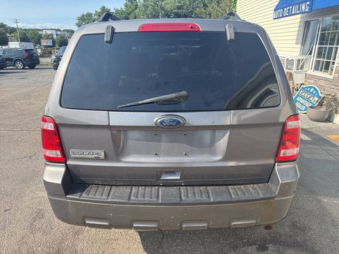 Used 2012 Ford Escape XLT AWD/4WD image 16