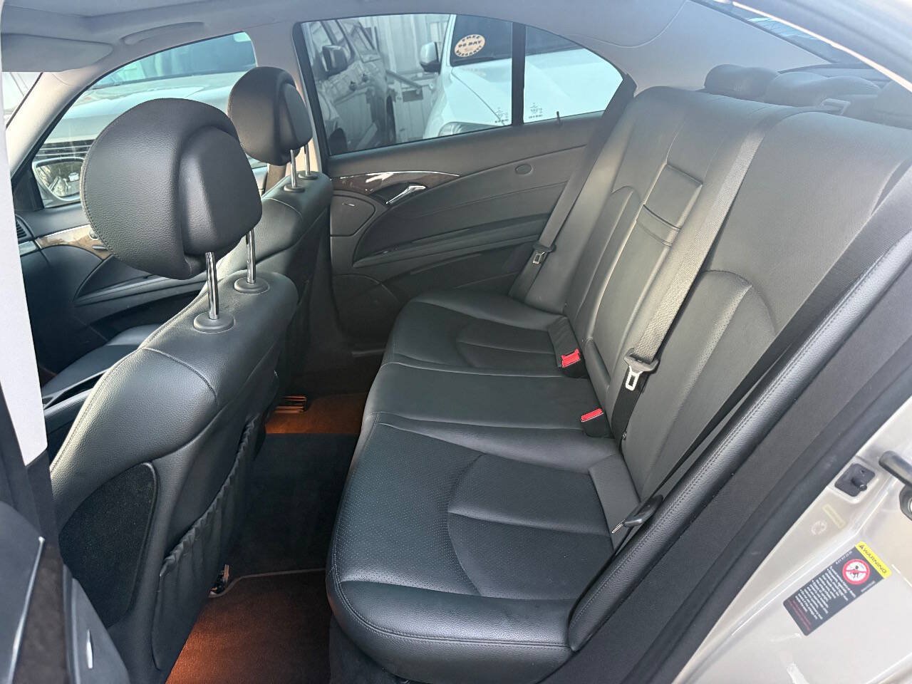 Used 2007 Mercedes-Benz E 350 Sedan image 13