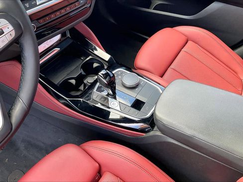 Used 2024 BMW X4 xDrive30i w/ Premium Package image 20