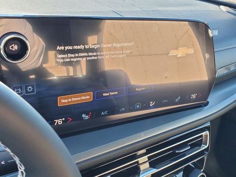 New 2026 Chevrolet Traverse LT w/ LPO, Floor Liner Package image 17