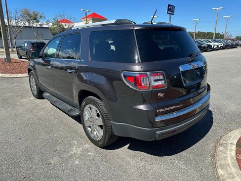 Used 2017 GMC Acadia Limited SLT image 9
