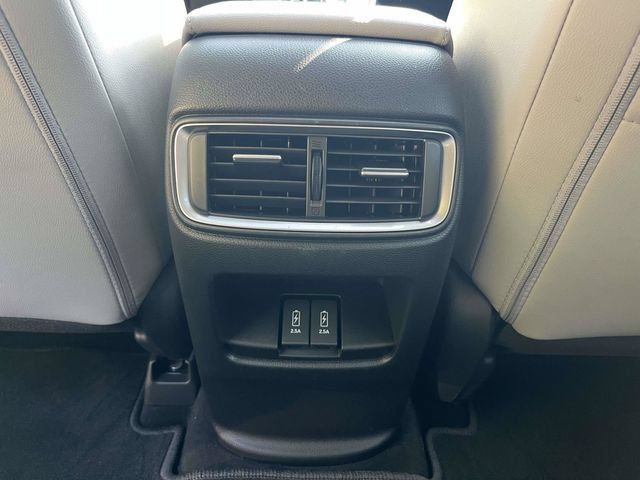 Used 2018 Honda CR-V Touring image 15