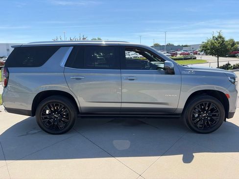Used 2023 Chevrolet Tahoe High Country w/ Advanced Technology Package AWD/4WD image 17