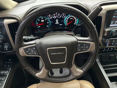 Used 2018 GMC Sierra 1500 Denali w/ Denali Ultimate Package AWD/4WD image 26