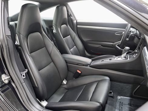 Used 2017 Porsche 911 Turbo AWD/4WD image 27