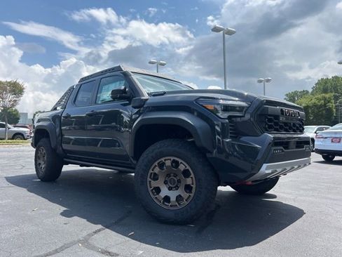 New 2025 Toyota Tacoma 4x4 Double Cab Hybrid image 3