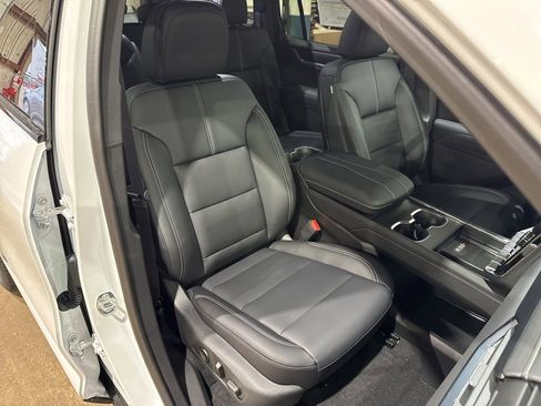 New 2026 GMC Acadia Elevation w/ Black Edition AWD/4WD image 43