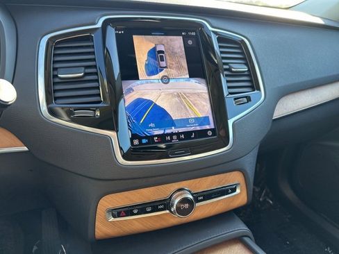 Certified 2024 Volvo XC90 B6 Plus w/ Protection Package Premier image 25