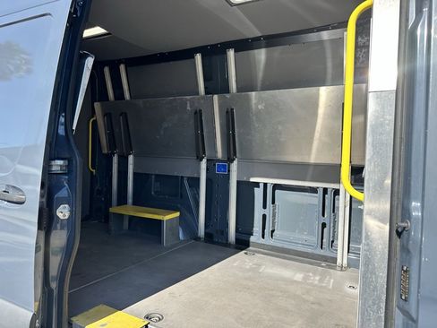 Used 2019 Mercedes-Benz Sprinter 144 Cargo image 13